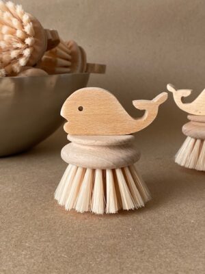 Cleaning Brush -Whale